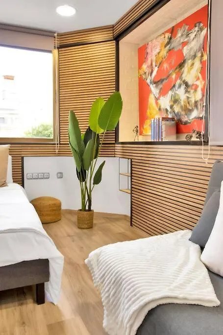 Estudio Con Encanto En Pleno Centro De Marbella - Ramon Y Cajal 17 2 D